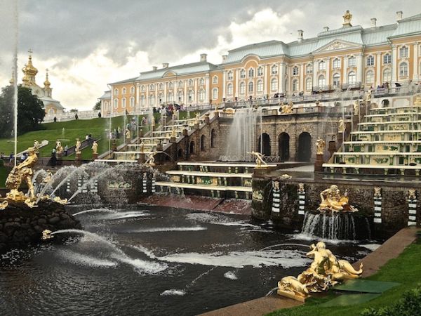 La grande cascade du Palais de Peterhof