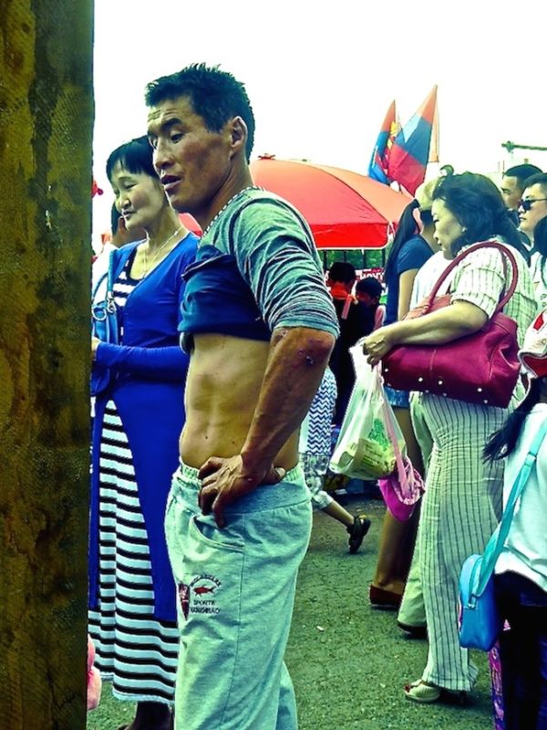Un spectateur durant le festival de Naadam