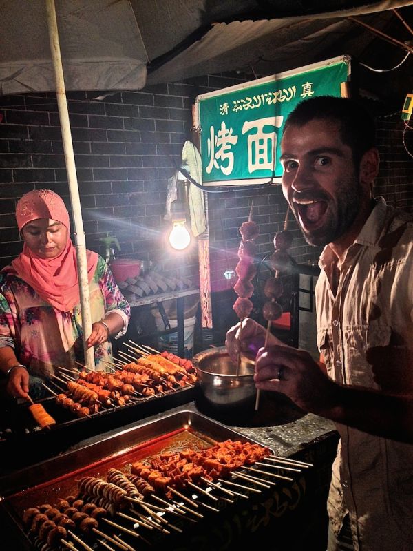 Viandes grillées au barbecue dans le quartier musulman de Xi'an